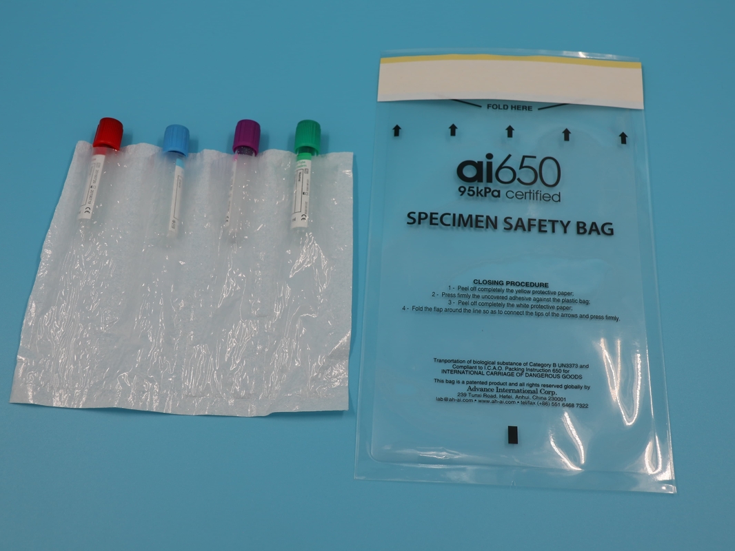 Laboratoriumgeneeskunde Ldpe Biohazard Plastic Ziplock Kangoeroe Pouch Bags Grip Seal 95kpa Proeftas voor ziekenhuis